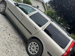 Brun Begagnad 2003 Volvo V70 Business Edition Kombi | 39 000 kr (Dyr)
