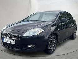 Svart Begagnad 2008 Fiat Bravo Halvkombi | 12 000 kr