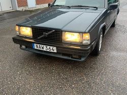 Begagnad 1988 Volvo 744 Sedan | 30 000 kr