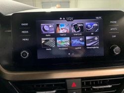 Röd Begagnad 2019 Skoda Scala Style Halvkombi | 164 900 kr (Marknadspris)