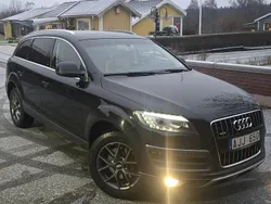 Svart Begagnad 2011 Audi Q7 Design SUV | 159 000 kr (Marknadspris)
