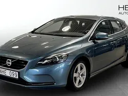 Ljusblå (green) Begagnad 2013 Volvo V40 Kombi | 134 900 kr (Marknadspris)