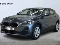 Grå Begagnad 2022 BMW X2 SUV | 299 900 kr
