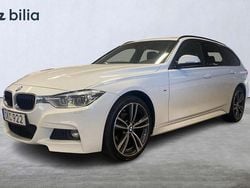 Vit (alpine white ) Begagnad 2016 BMW 320 M Sport Kombi | 189 000 kr (Lite dyr)