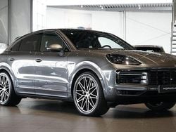 Grå Ny 2025 Porsche Cayenne SUV | 1 309 800 kr