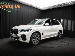 Vit Begagnad 2022 BMW X5 M Sport SUV | 714 900 kr
