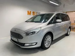 Grå Begagnad 2017 Ford Galaxy Titanium Minibuss | 239 800 kr (Lite dyr)