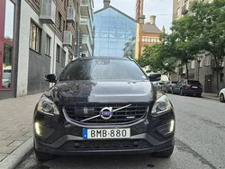 Svart Begagnad 2014 Volvo XC60 R-Design SUV | 214 900 kr (Marknadspris)