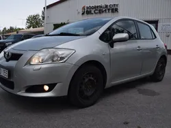 Silver Begagnad 2007 Toyota Auris Halvkombi | 49 900 kr (Marknadspris)