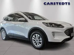 Vit Begagnad 2022 Ford Kuga Titanium SUV | 309 900 kr (Lite dyr)