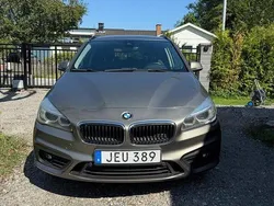 Silver Begagnad 2016 BMW 218 Active Tourer Advantage Minibuss | 110 000 kr (Marknadspris)