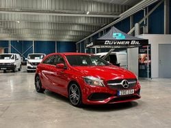Röd Begagnad 2017 Mercedes A180 Style Halvkombi | 179 900 kr (Marknadspris)
