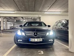Svart Begagnad 2010 Mercedes E350 Sportkupé | 128 499 kr (Marknadspris)
