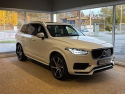 Vit Begagnad 2018 Volvo XC90 R-Design SUV | 369 900 kr (Bra pris)