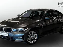 Grå (grey) Begagnad 2019 BMW 330e Sport Line Sedan | 269 700 kr (Bra pris)