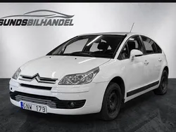 Vit Begagnad 2008 Citroën C4 Halvkombi | 29 900 kr (Marknadspris)