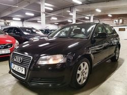 Svart Begagnad 2008 Audi A3 Sportback Attraction Halvkombi | 39 900 kr (Marknadspris)