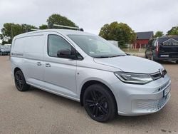 Silver Begagnad 2023 VW Caddy Maxi Minibuss | 359 000 kr (Dyr)