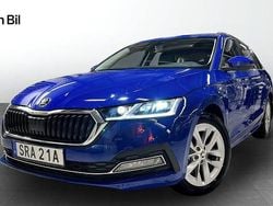 Blå Begagnad 2023 Skoda Octavia Style Kombi | 277 900 kr (Marknadspris)