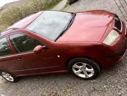 Röd Begagnad 2007 Skoda Fabia Kombi | 14 000 kr (Bra pris)