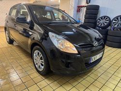 Svart Begagnad 2010 Hyundai i20 Select Halvkombi | 52 900 kr (Marknadspris)