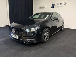 Svart Begagnad 2019 Mercedes A180 AMG Halvkombi | 214 900 kr (Marknadspris)