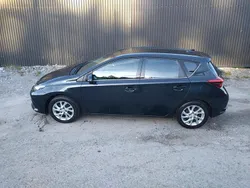Blå Begagnad 2015 Toyota Auris Active Halvkombi | 125 000 kr (Bra pris)