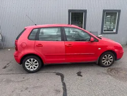 Röd Begagnad 2004 VW Polo Basis Halvkombi | 14 900 kr (Superpris)