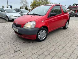 Röd Begagnad 2000 Toyota Yaris Halvkombi | 12 000 kr (Dyr)