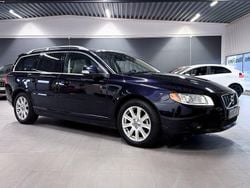 Blå Begagnad 2011 Volvo V70 Summum Kombi | 94 900 kr (Marknadspris)