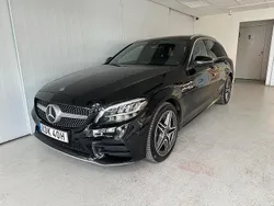 Svart Begagnad 2020 Mercedes C300e AMG line Kombi | 249 900 kr (Marknadspris)
