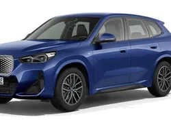 Blå (m portimao blue metallic) Ny 2025 BMW iX1 Comfort Edition SUV | 638 500 kr (Marknadspris)