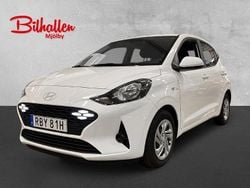 Vit Ny 2025 Hyundai i10 Essential Halvkombi | 178 000 kr (Marknadspris)