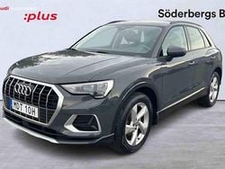 Grå Begagnad 2020 Audi Q3 SUV | 289 000 kr