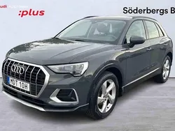 Grå Begagnad 2020 Audi Q3 SUV | 289 000 kr