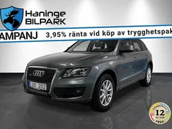 Grå Begagnad 2011 Audi Q5 Design SUV | 159 900 kr (Marknadspris)