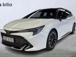 Vit Begagnad 2022 Toyota Corolla Plus Kombi | 279 900 kr (Marknadspris)