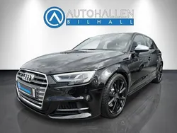 Svart Begagnad 2018 Audi S3 Halvkombi | 299 200 kr (Marknadspris)