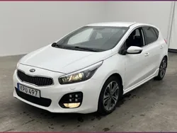 Vit Begagnad 2018 Kia Ceed GT-Line Halvkombi | 165 000 kr (Marknadspris)