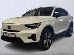 Vit Begagnad 2022 Volvo EC40 Plus SUV | 349 900 kr (Marknadspris)