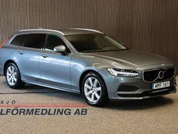 Grå Begagnad 2018 Volvo V90 Momentum Kombi | 179 900 kr (Marknadspris)