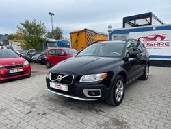 Svart Begagnad 2011 Volvo XC70 Summum SUV | 84 900 kr (Marknadspris)