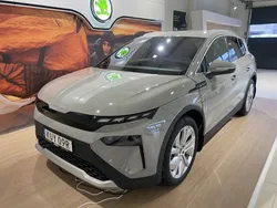 Grå Ny 2025 Skoda Elroq SUV | 557 500 kr