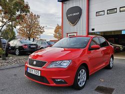 Röd Begagnad 2015 Seat Toledo Halvkombi | 69 900 kr