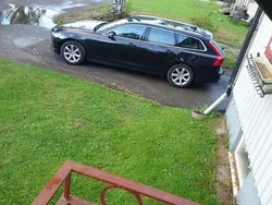 Svart Begagnad 2017 Volvo V90 Momentum Kombi | 199 000 kr (Lite dyr)