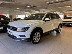 Vit Begagnad 2020 VW Tiguan Allspace SUV | 299 000 kr (Bra pris)