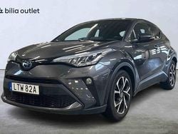 Grå Begagnad 2020 Toyota C-HR SUV | 229 900 kr