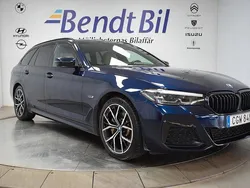 Blå Begagnad 2021 BMW 530e M Sport Kombi | 364 500 kr (Lite dyr)