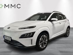 Vit Begagnad 2022 Hyundai Kona Essential SUV | 199 000 kr (Marknadspris)