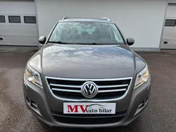 Mörkgrå Begagnad 2009 VW Tiguan Sportline SUV | 49 900 kr (Marknadspris)